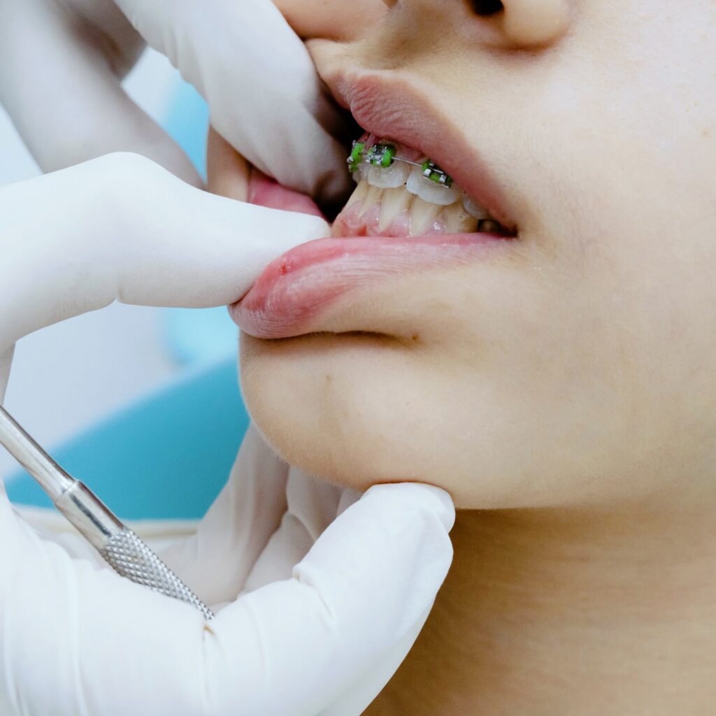Instagram post from igeadental. This post is in position 0.